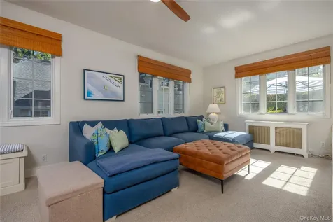 209 Pondfield Road W Bronxville NY 10708