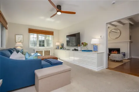 209 Pondfield Road W Bronxville NY 10708