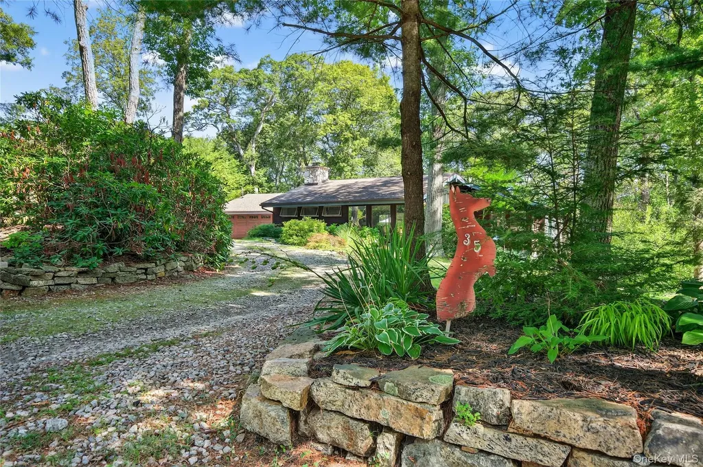 35 Deer Path Road Tuxedo Park NY 10987