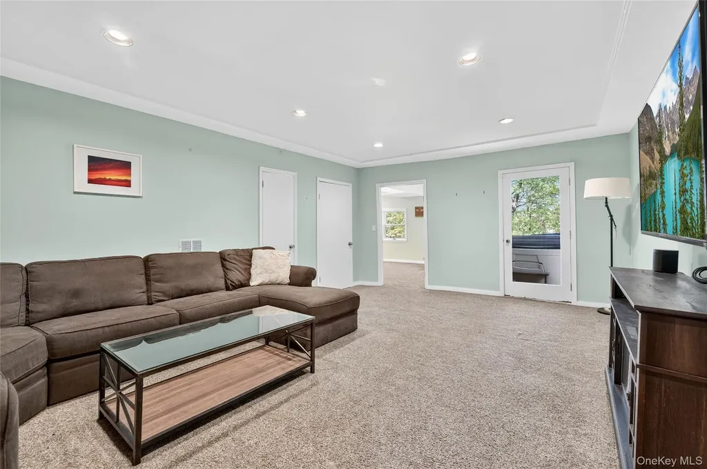 35 Deer Path Road Tuxedo Park NY 10987