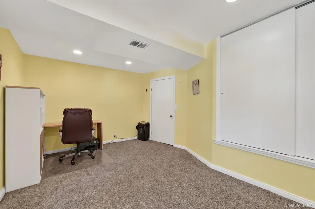 35 Deer Path Road Tuxedo Park NY 10987