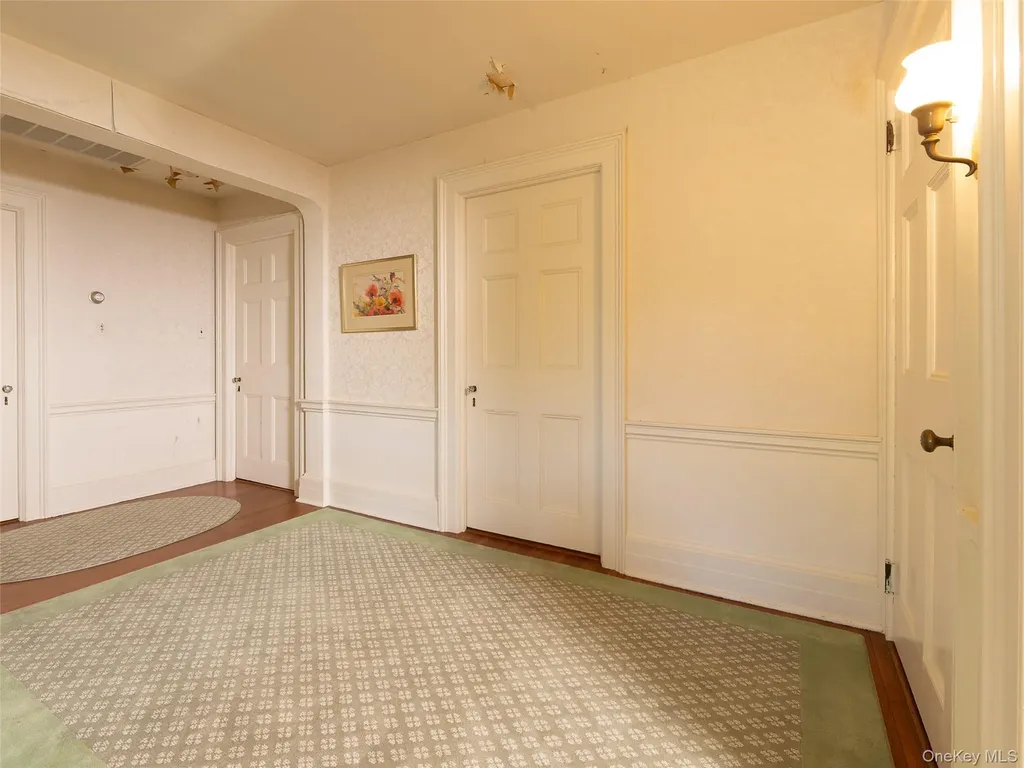 63 Colonial Avenue Warwick NY 10990