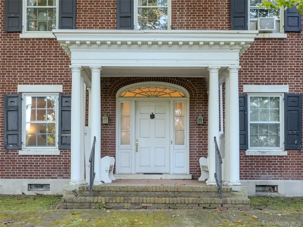 63 Colonial Avenue Warwick NY 10990