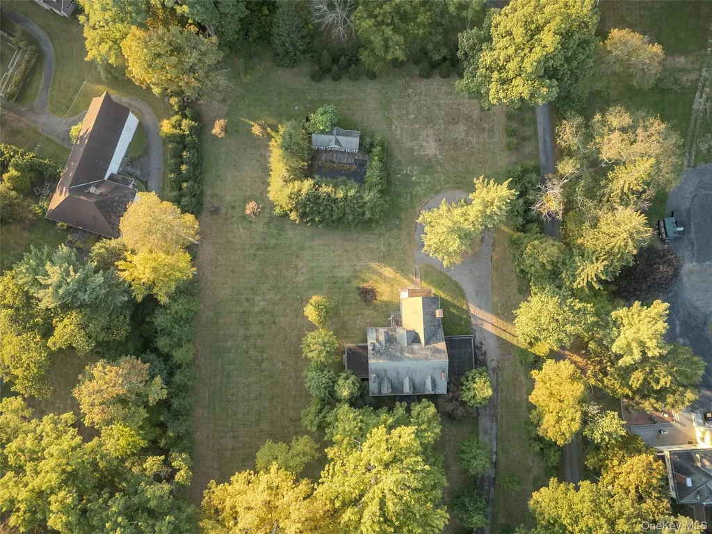 63 Colonial Avenue Warwick NY 10990