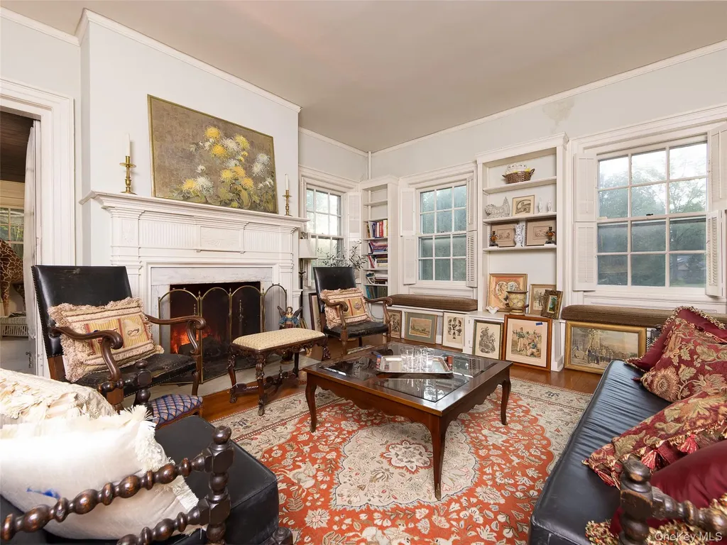 63 Colonial Avenue Warwick NY 10990