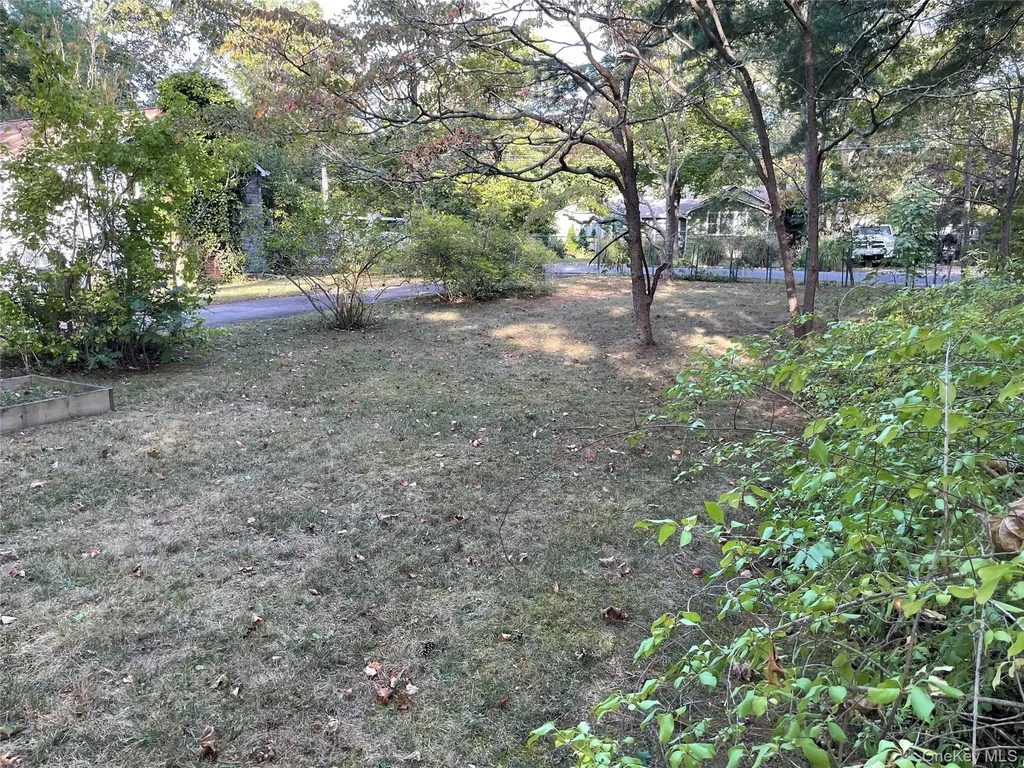 40 Fulton Avenue Mastic NY 11950