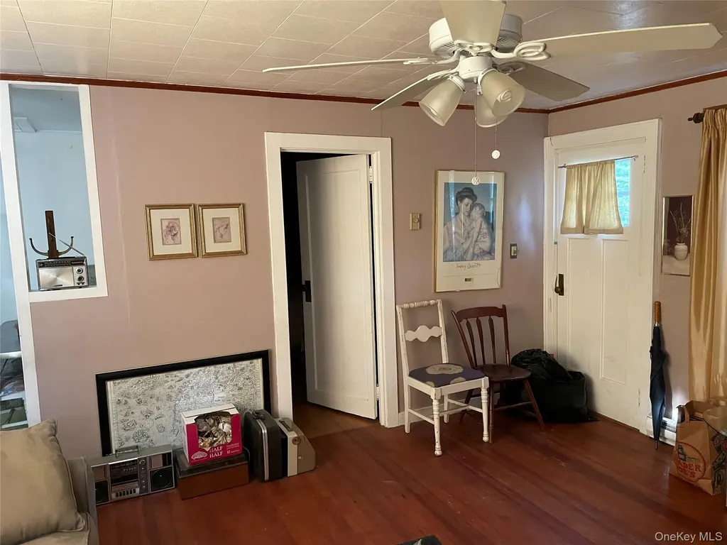 40 Fulton Avenue Mastic NY 11950
