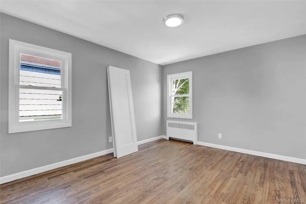 318 Vincent Avenue Lynbrook NY 11563