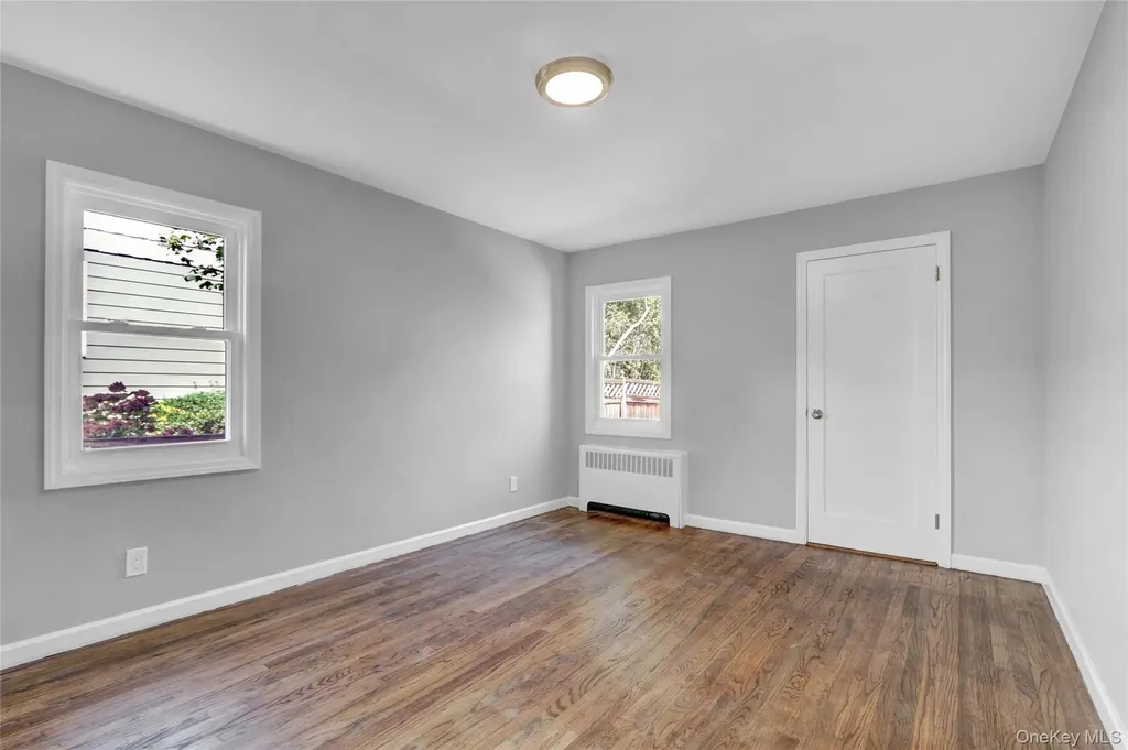 318 Vincent Avenue Lynbrook NY 11563