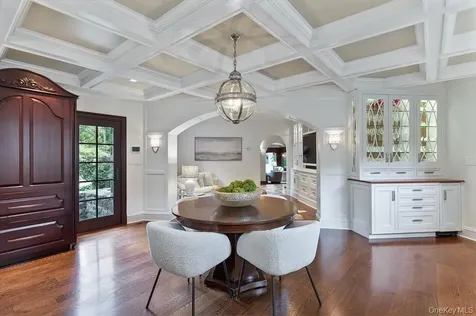 21 Hampshire Road Bronxville NY 10708