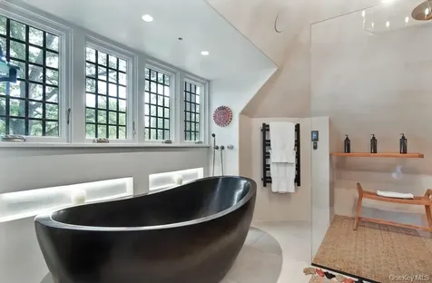 21 Hampshire Road Bronxville NY 10708