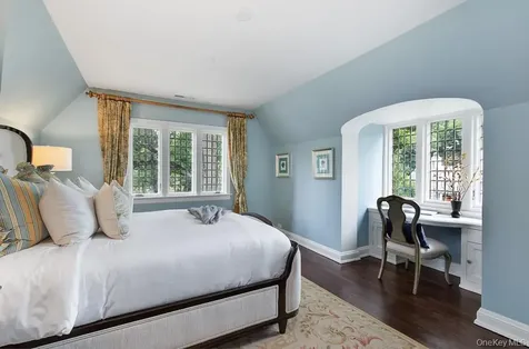 21 Hampshire Road Bronxville NY 10708