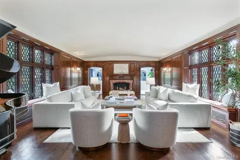 21 Hampshire Road Bronxville NY 10708