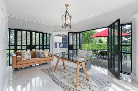 21 Hampshire Road Bronxville NY 10708