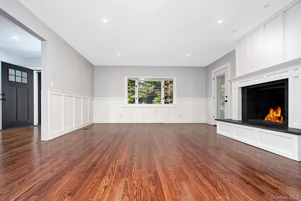 134 E Stevens Avenue Valhalla NY 10595