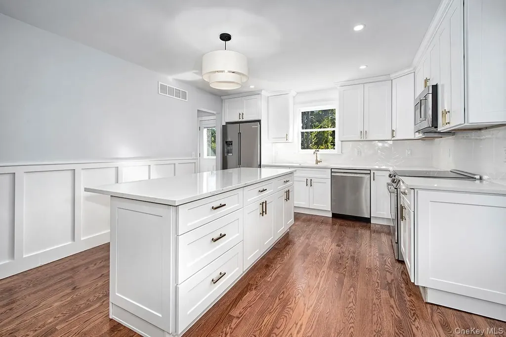 134 E Stevens Avenue Valhalla NY 10595