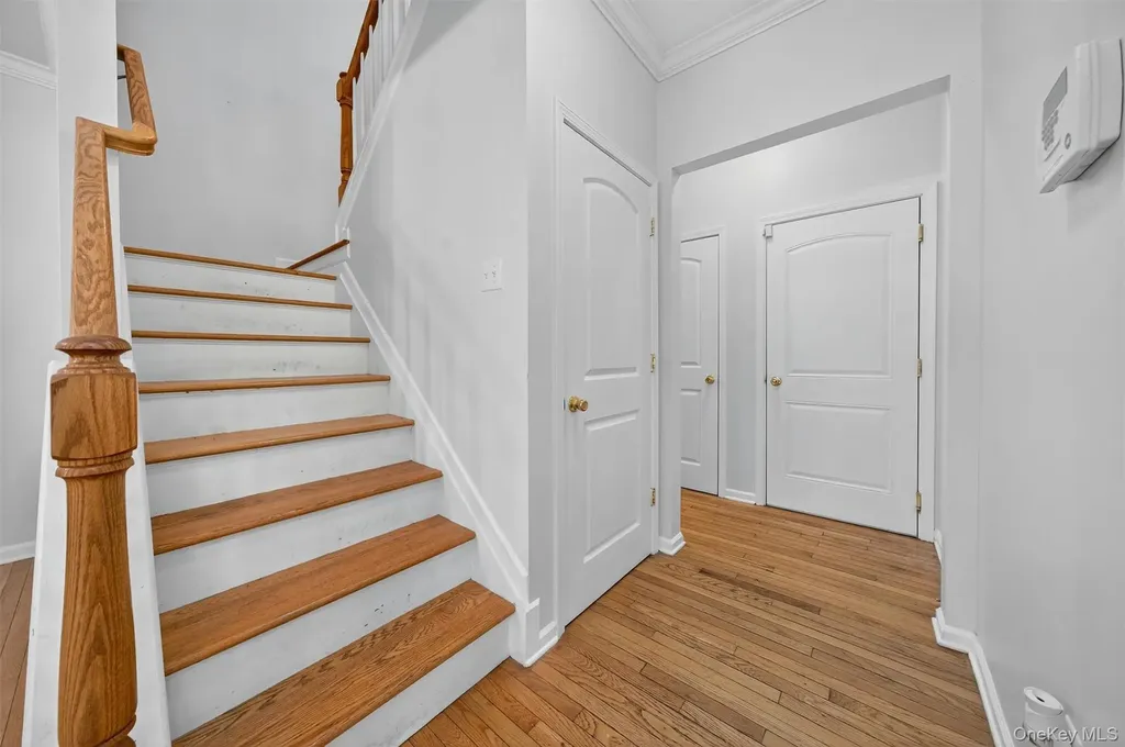 23 Avoncroft Lane Middletown NY 10940