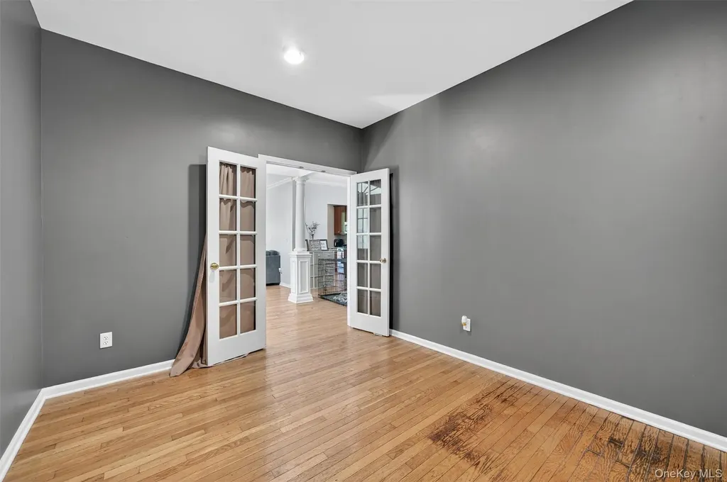23 Avoncroft Lane Middletown NY 10940