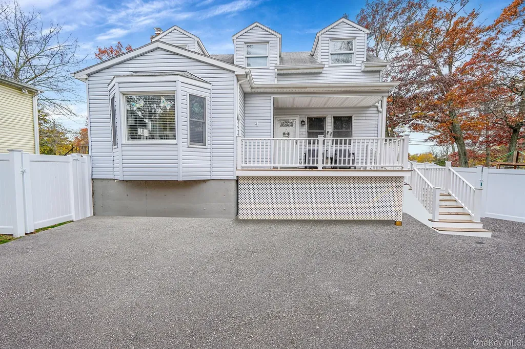 4 Willow Road Rocky Point NY 11778