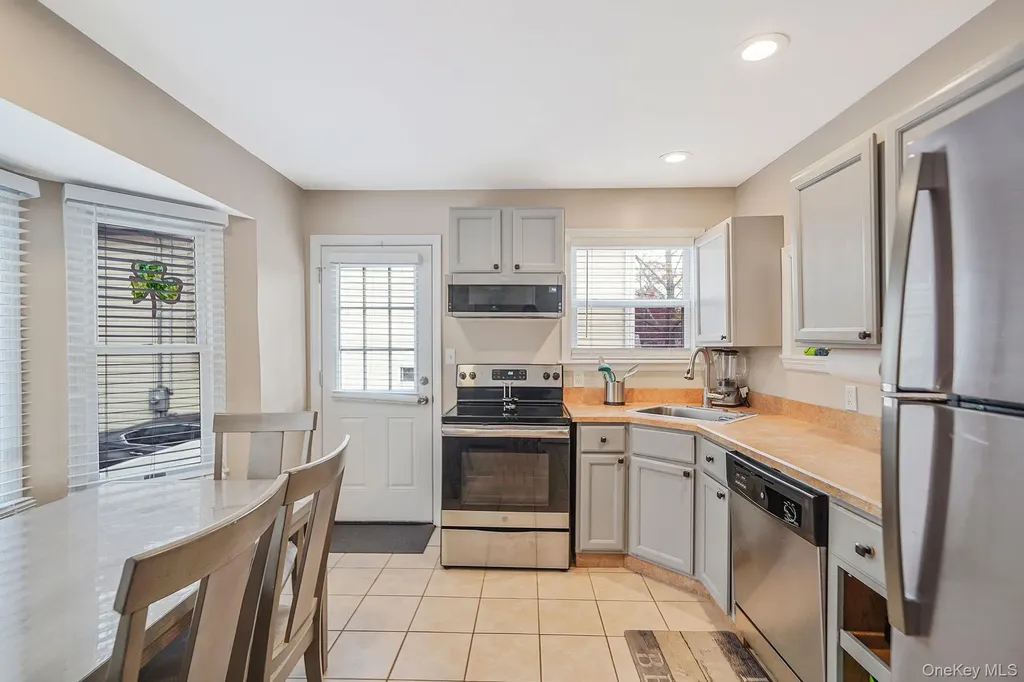 4 Willow Road Rocky Point NY 11778