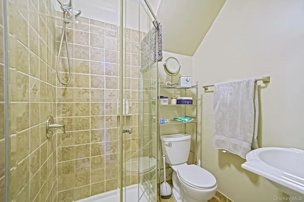 4 Willow Road Rocky Point NY 11778