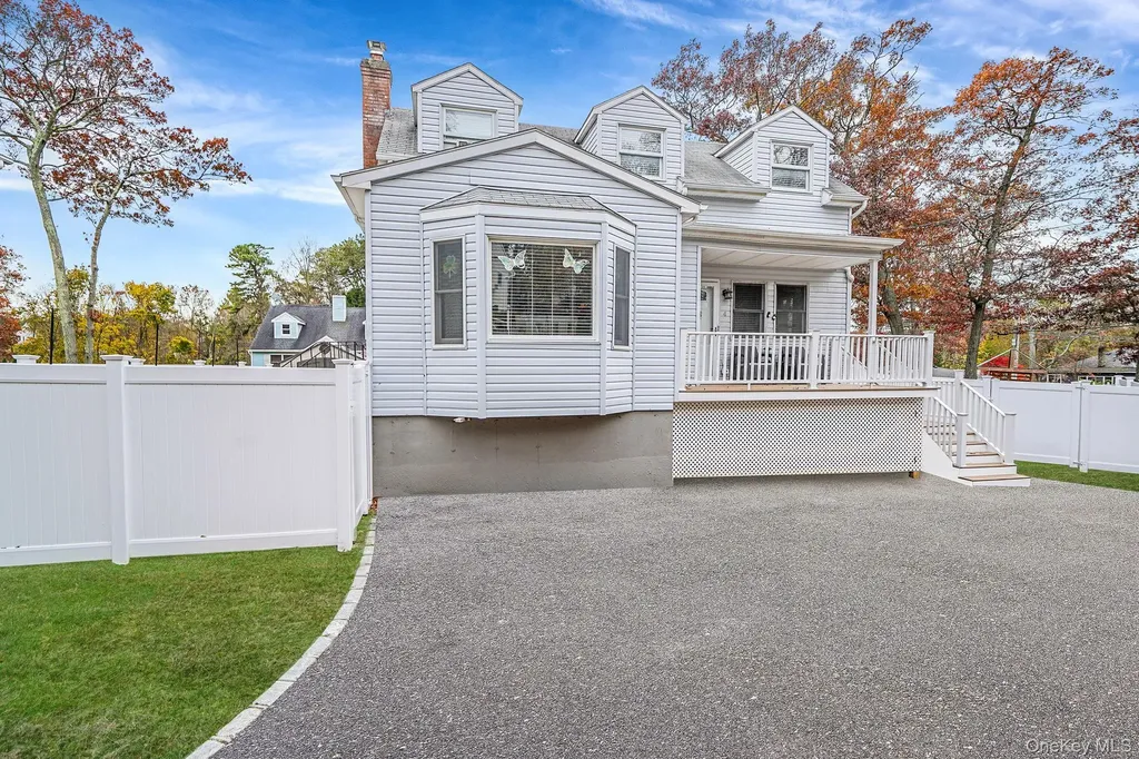 4 Willow Road Rocky Point NY 11778