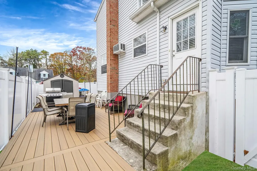 4 Willow Road Rocky Point NY 11778