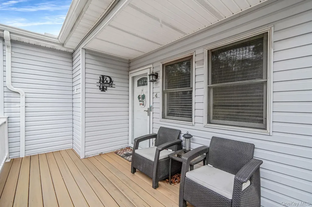 4 Willow Road Rocky Point NY 11778