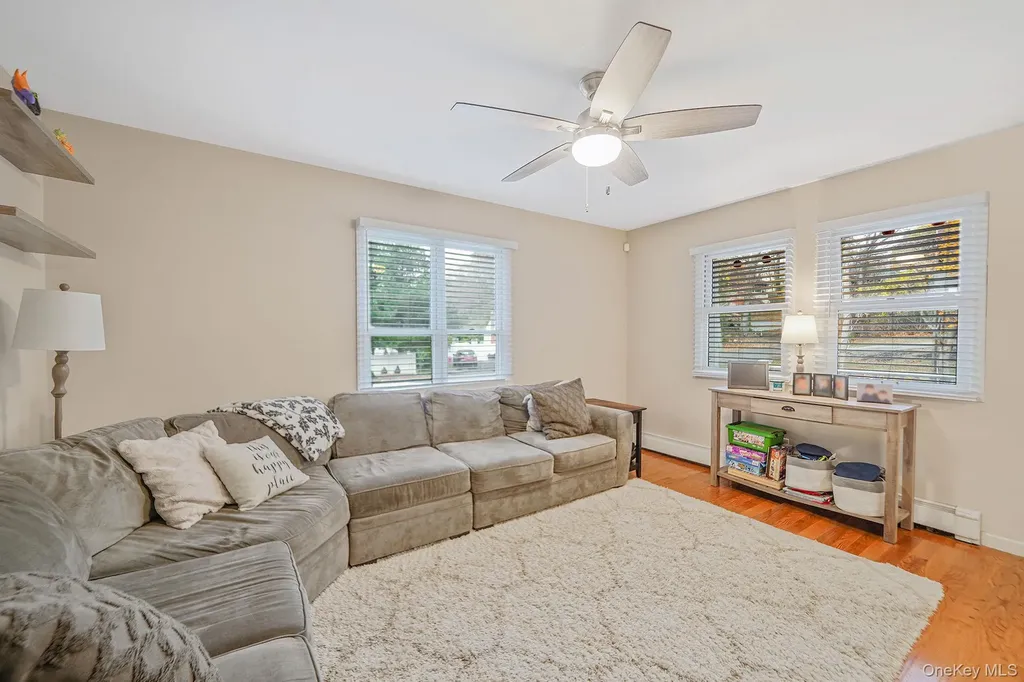 4 Willow Road Rocky Point NY 11778