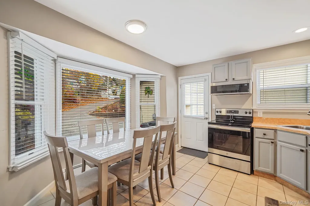 4 Willow Road Rocky Point NY 11778