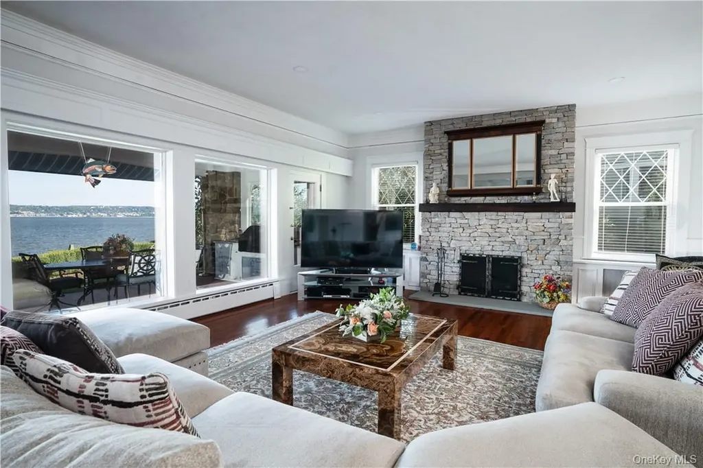 9 Voorhis Nyack NY 10960