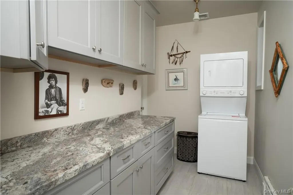 9 Voorhis Nyack NY 10960