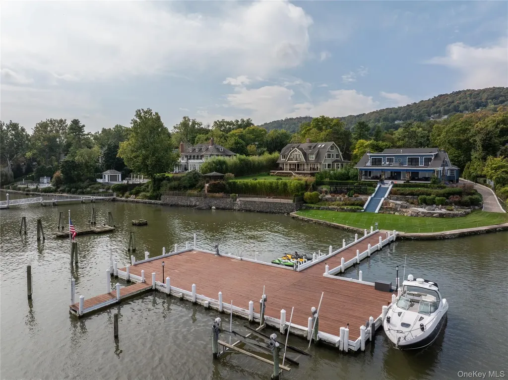 9 Voorhis Nyack NY 10960