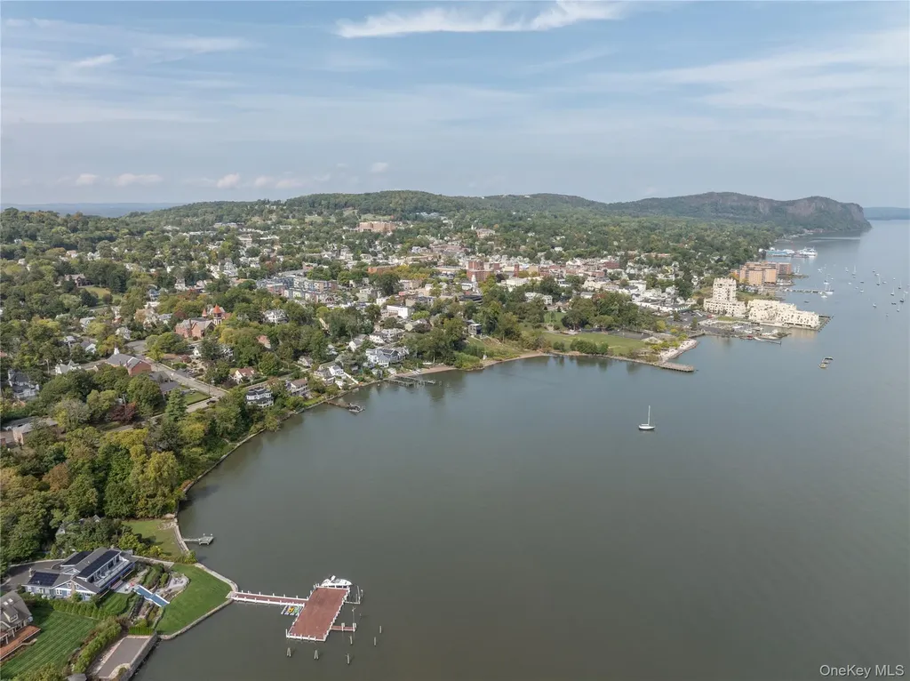 9 Voorhis Nyack NY 10960