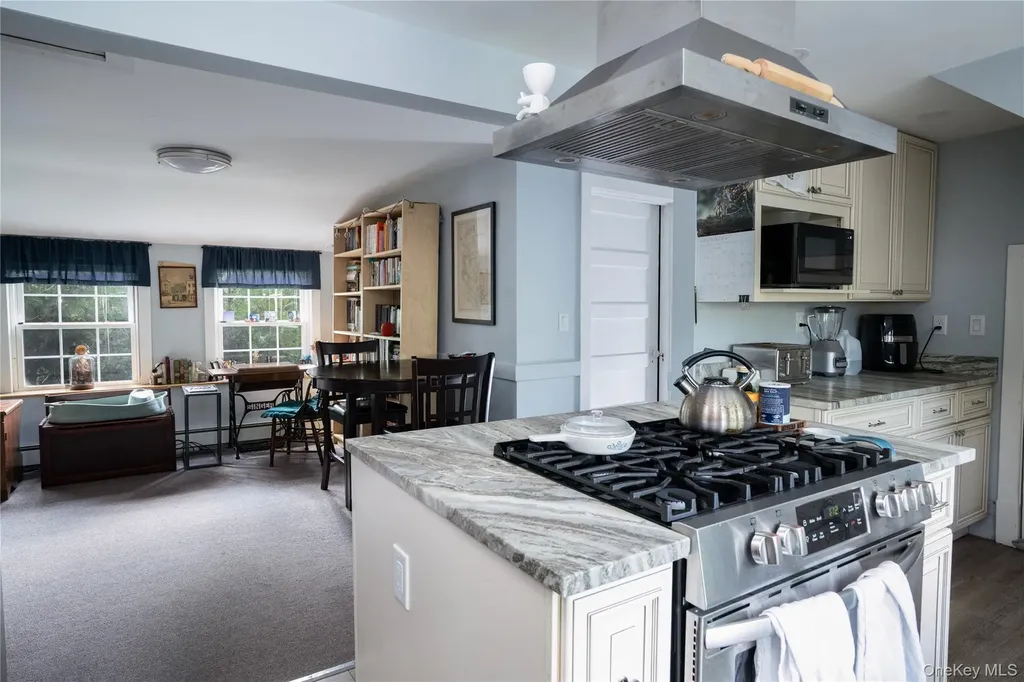 9 Voorhis Nyack NY 10960