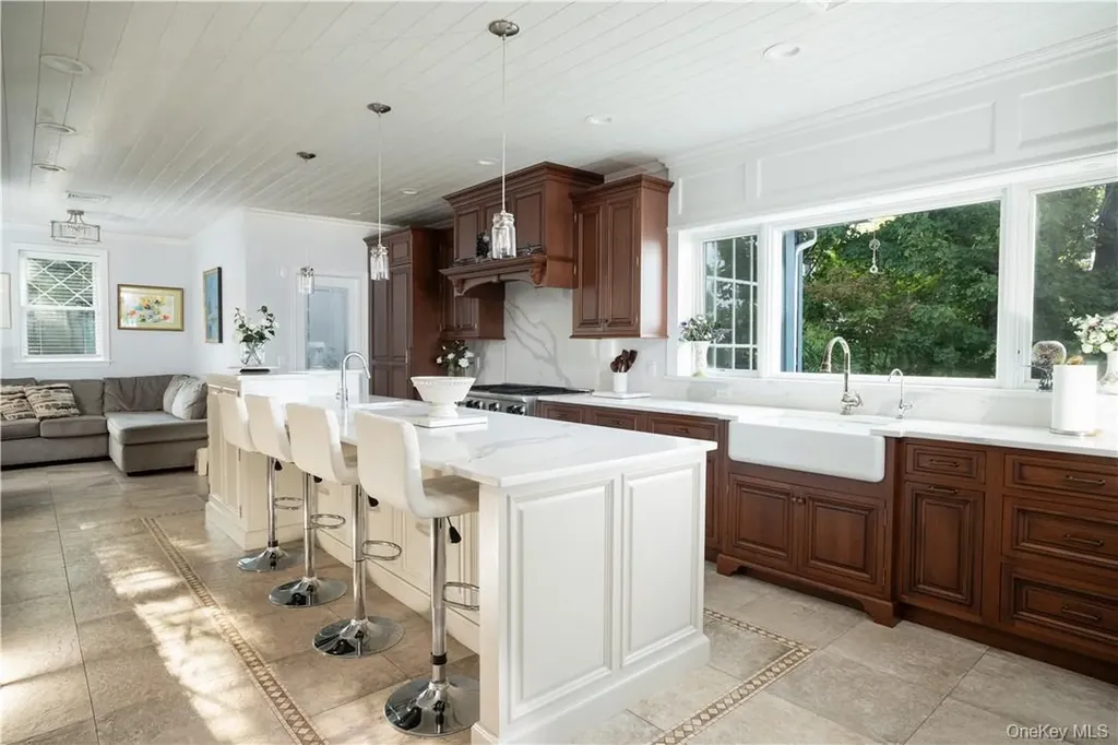 9 Voorhis Nyack NY 10960