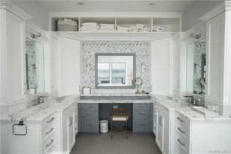 9 Voorhis Nyack NY 10960