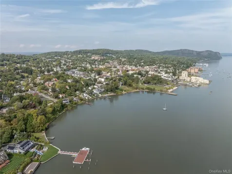9 Voorhis Nyack NY 10960