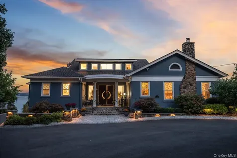 9 Voorhis Nyack NY 10960
