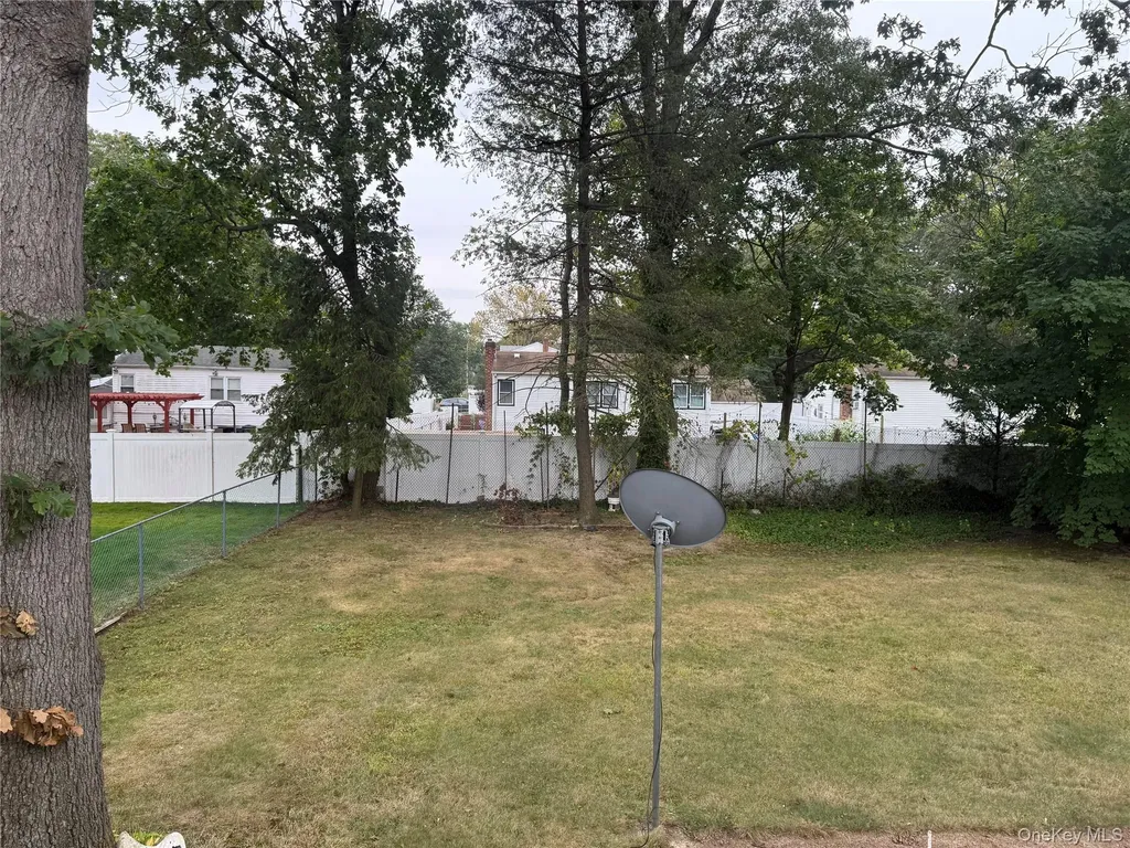 338 E Clinton Avenue Roosevelt NY 11575