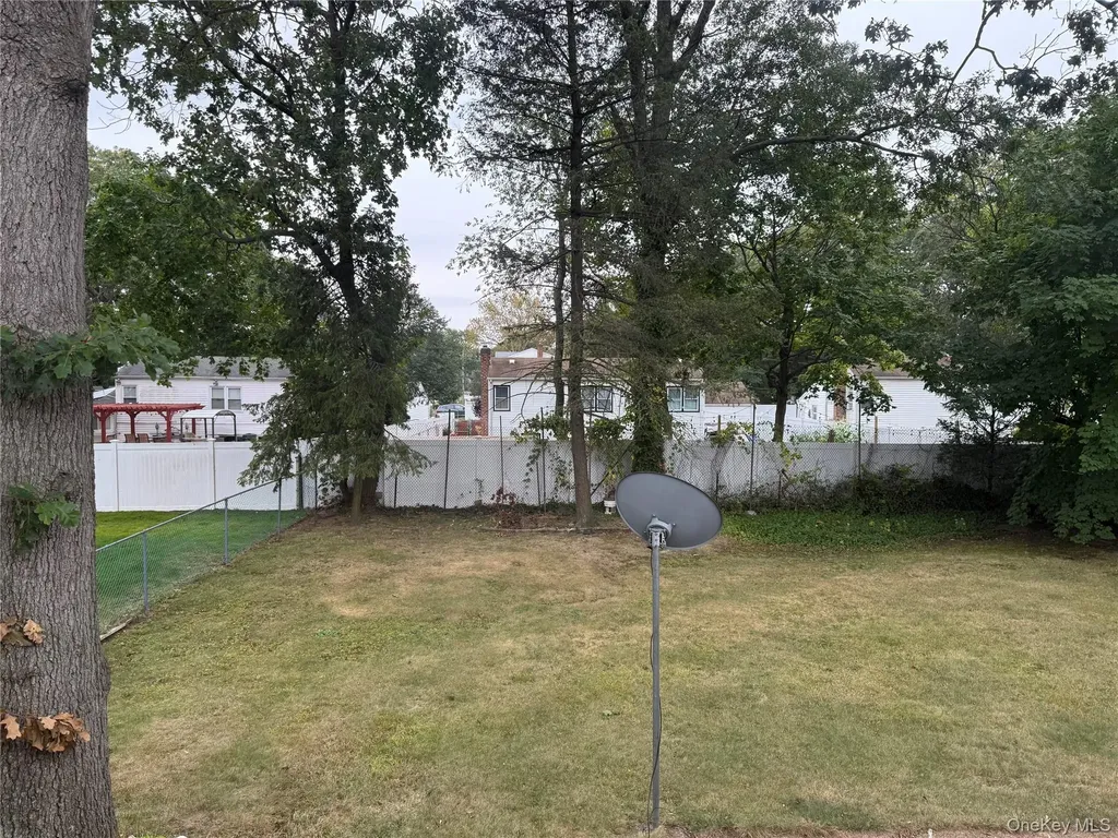338 E Clinton Avenue Roosevelt NY 11575