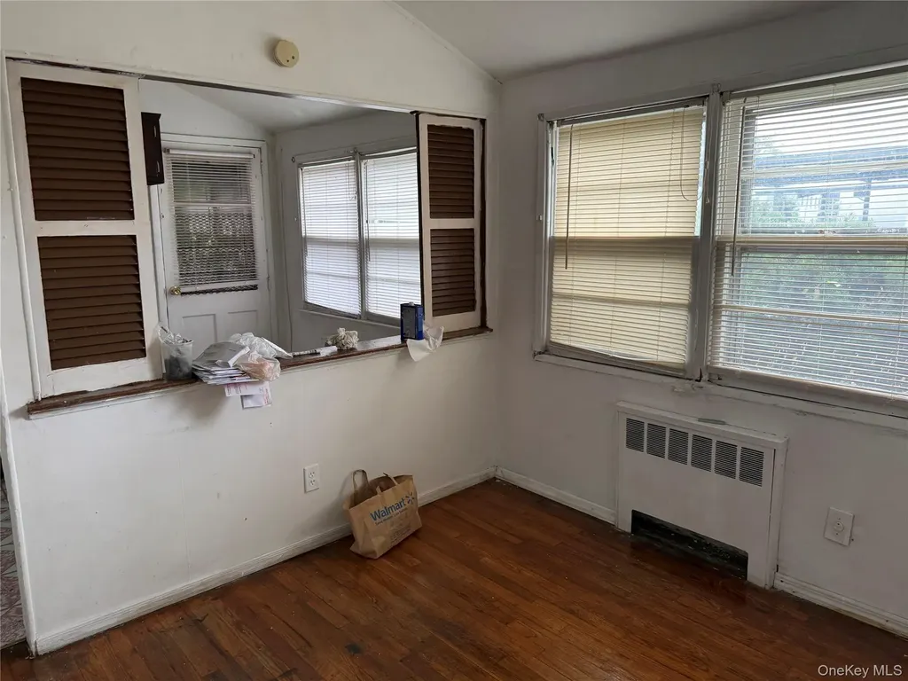 338 E Clinton Avenue Roosevelt NY 11575