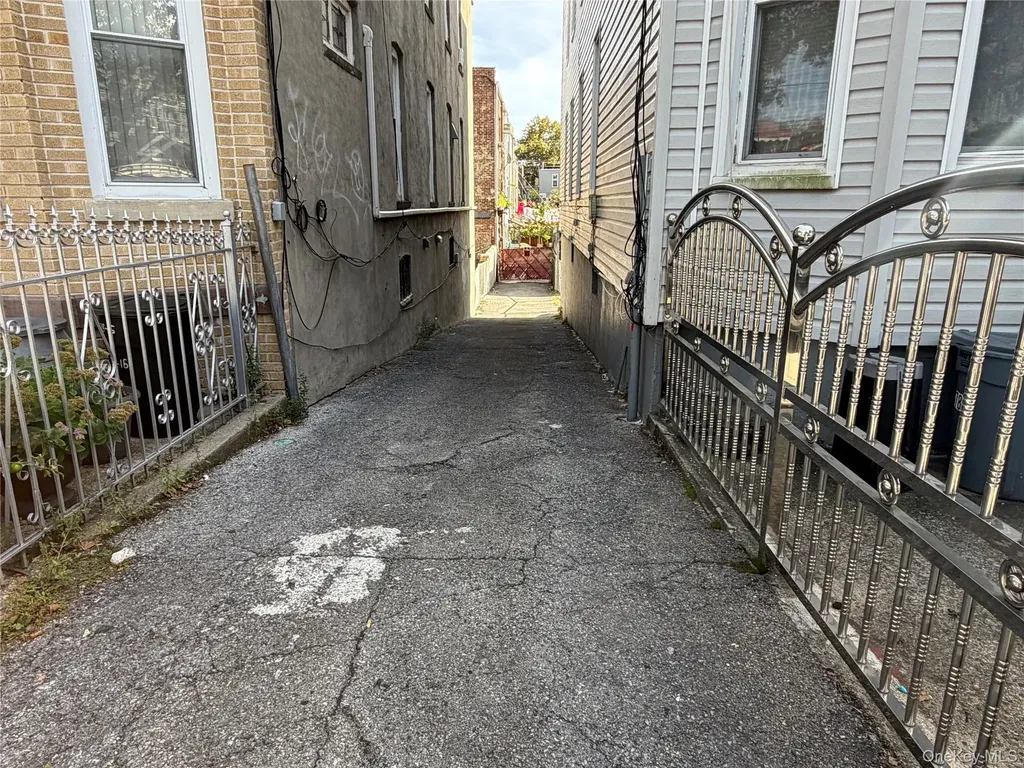 7812 95th Avenue Ozone Park NY 11416