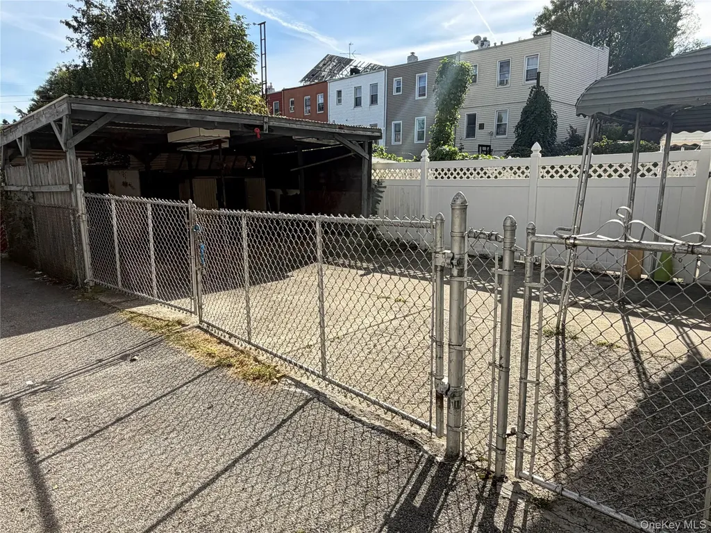 7812 95th Avenue Ozone Park NY 11416