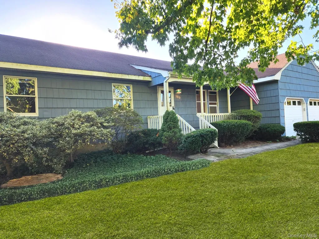 199 Shade Tree Lane Aquebogue NY 11931