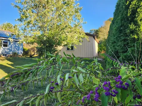 199 Shade Tree Lane Aquebogue NY 11931