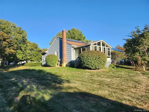 199 Shade Tree Lane Aquebogue NY 11931