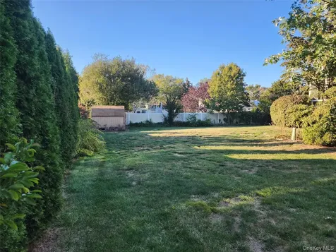 199 Shade Tree Lane Aquebogue NY 11931