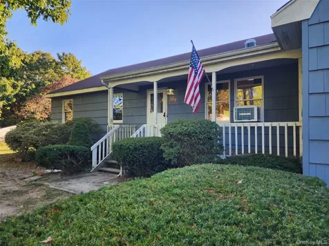199 Shade Tree Lane Aquebogue NY 11931