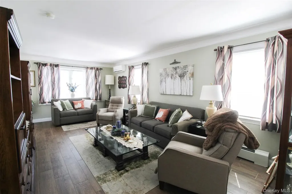 3221 Giegerich Place Bronx NY 10465